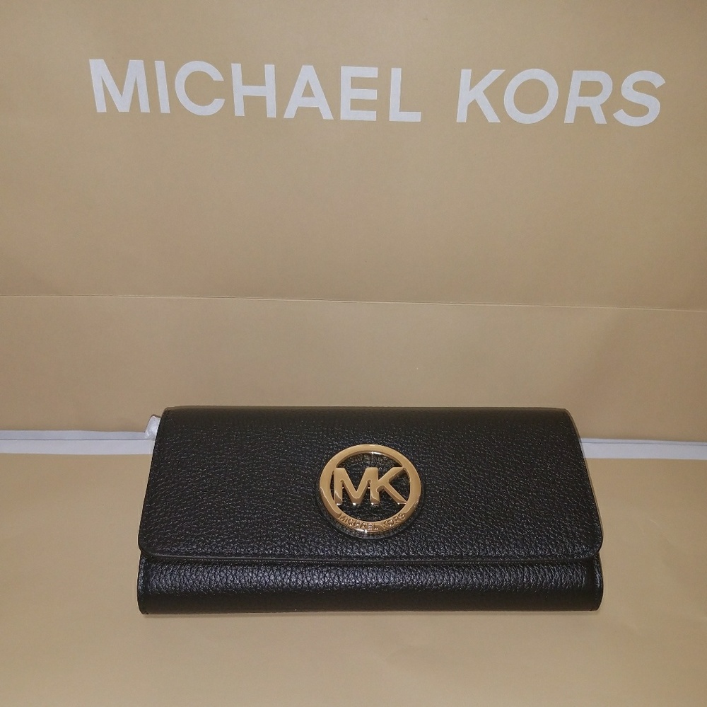 Michael Kors wallet